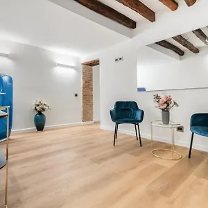  Appartamento Piazza Indipendenza Loft & Italia